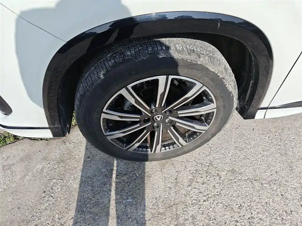 Changan CS75 PLUS 2025 — фото 23
