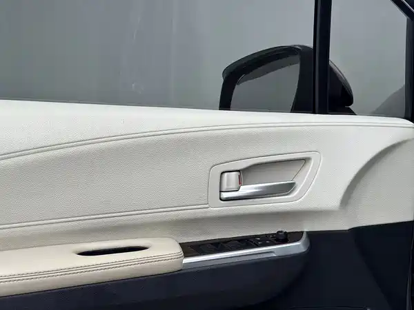 Toyota Sienna 2022