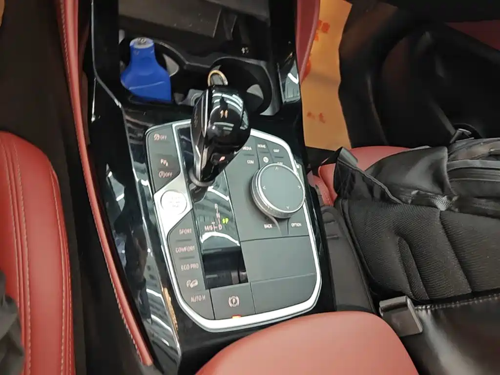 BMW X4 2022 — фото 14