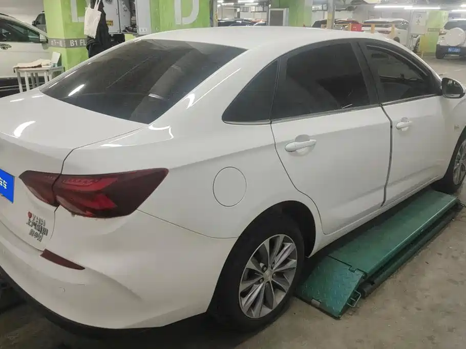 Chevrolet Monza 2022