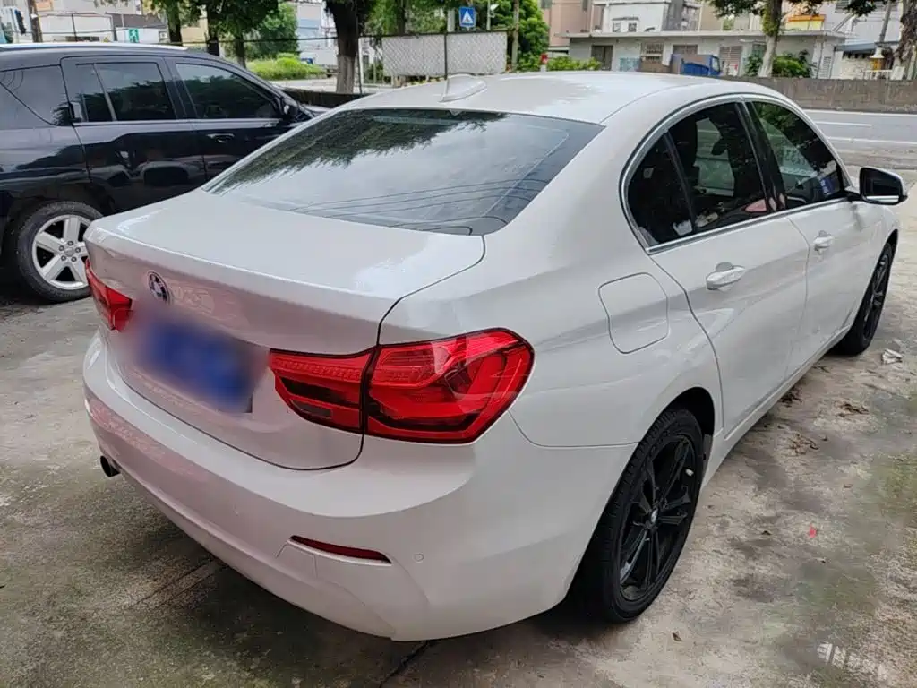 BMW 1 Series 2019