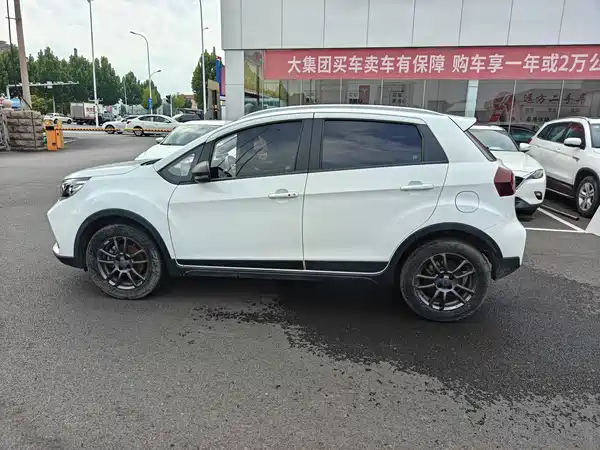 Geely Vision X3 2021