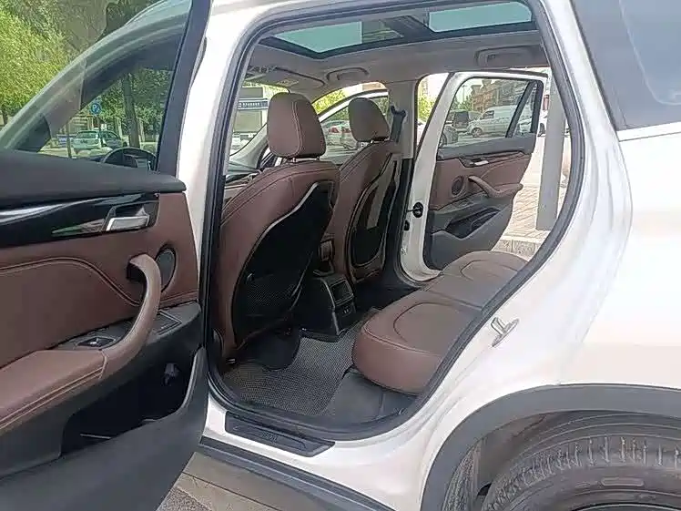 BMW X1 2020 — фото 10