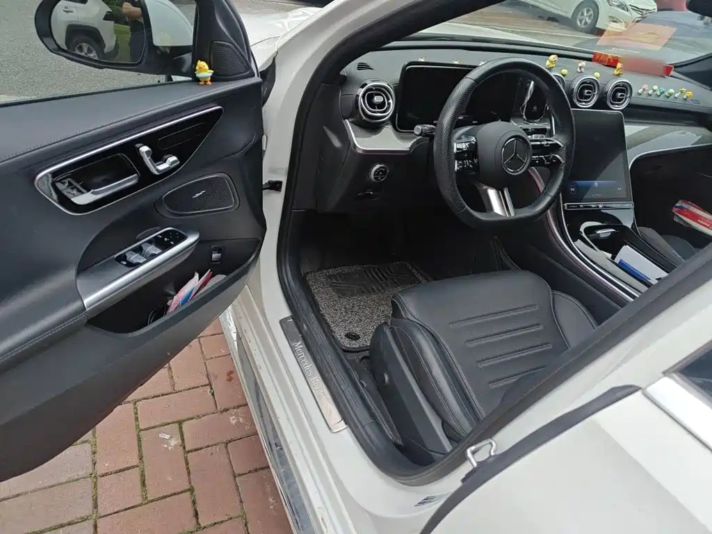 Mercedes-Benz C-Class 2023 — фото 14