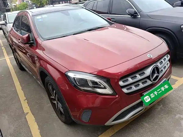 Mercedes-Benz GLA 2017