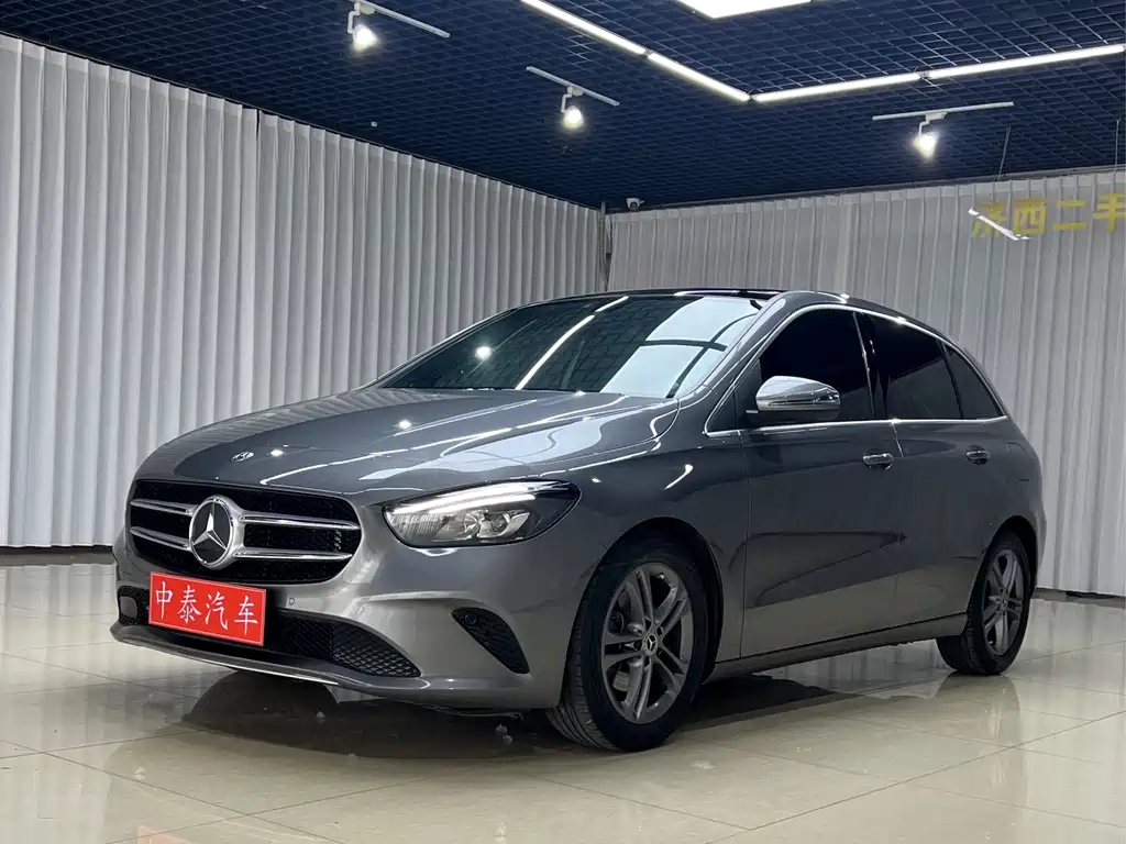 Mercedes-Benz B-Class 2020 — фото 1