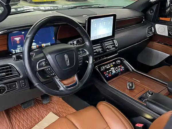Lincoln Navigator 2019