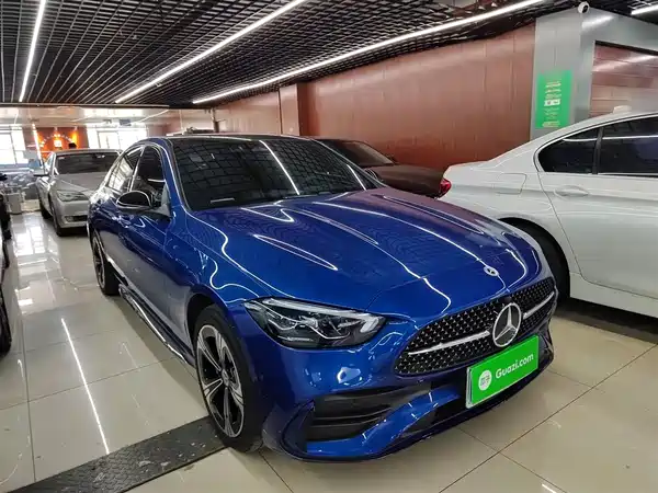 Mercedes-Benz C-Class 2022