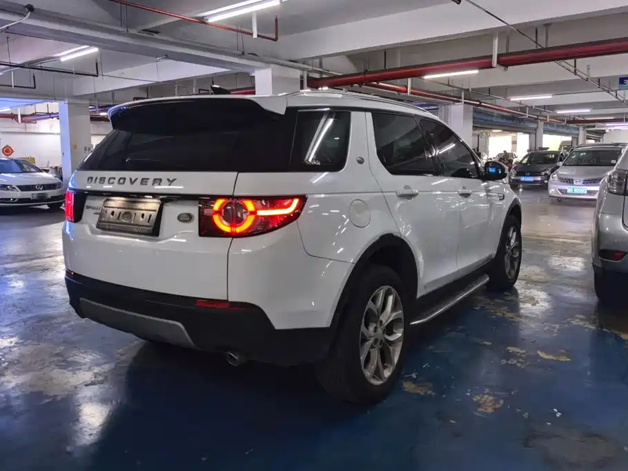 Land Rover Discovery Sport 2019 — фото 3