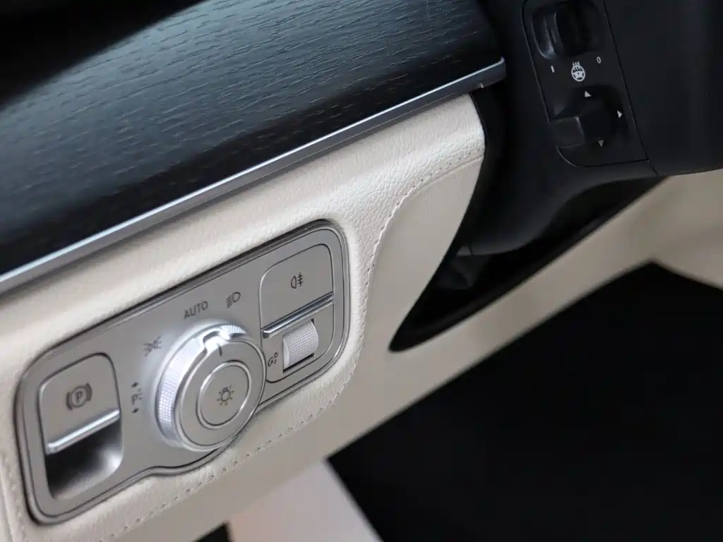 Mercedes-Benz GLE 2025 — фото 26