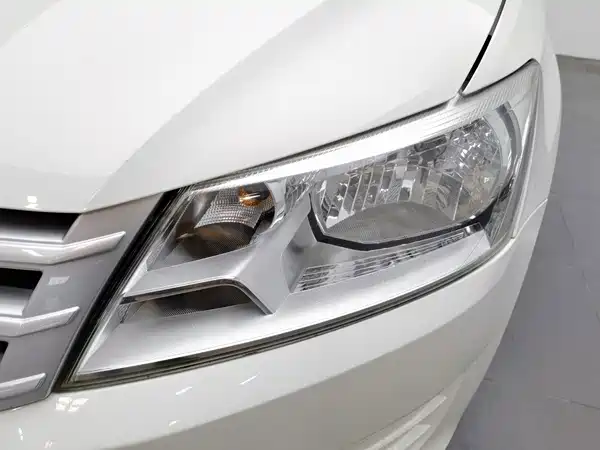 Volkswagen Santana 2014
