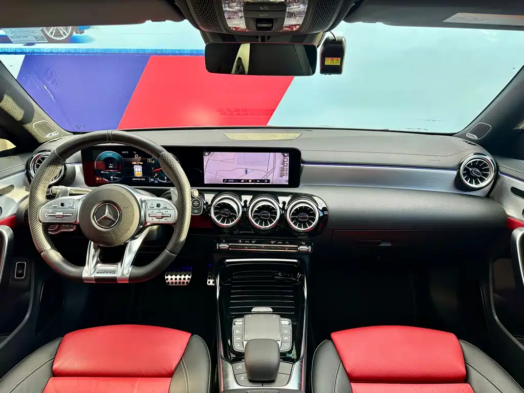 Mercedes-Benz CLA AMG 2021 — фото 15