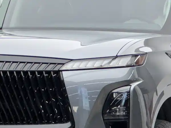 Infiniti QX80 2025