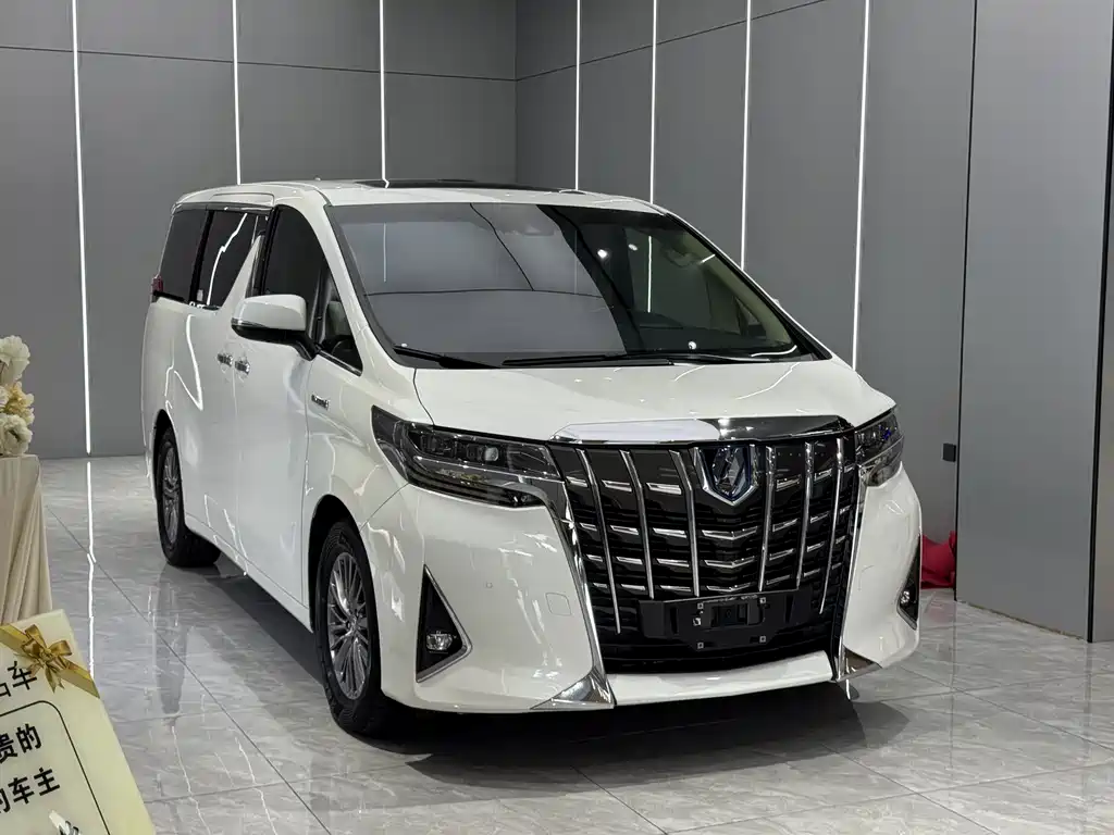 Toyota Alphard 2020 — фото 3