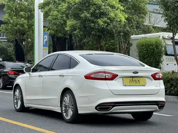 Ford Mondeo 2014
