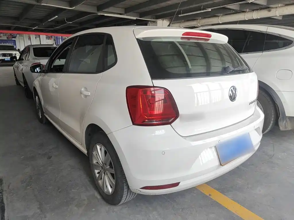 Volkswagen Polo 2014