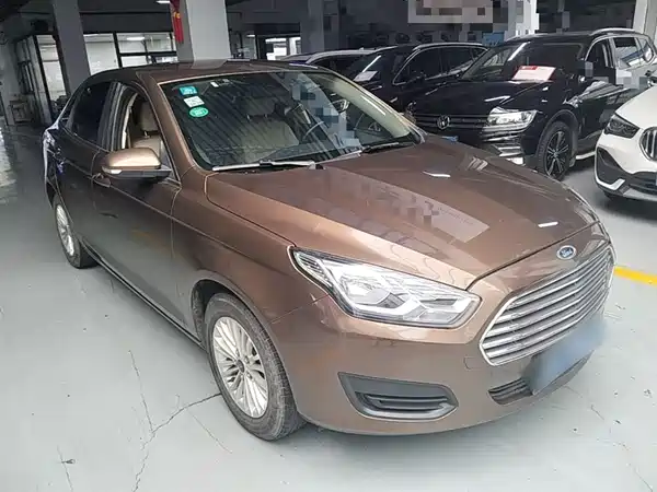 Ford Escort 2017