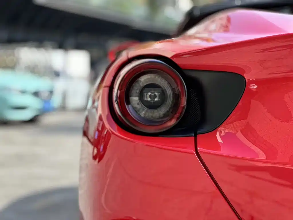 Ferrari Portofino 2019 — фото 7