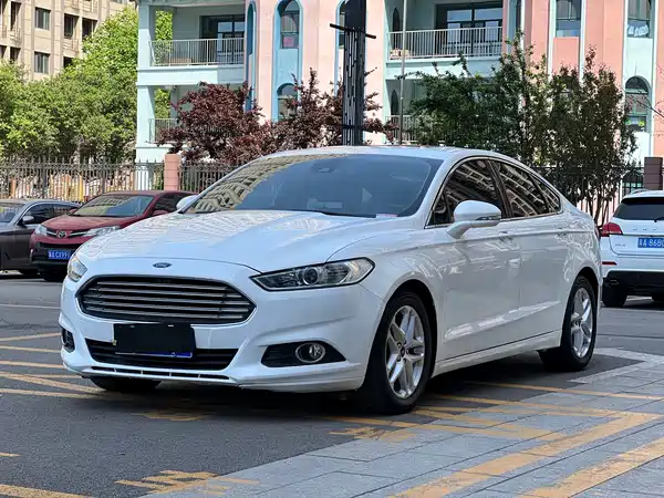 Ford Mondeo 2013