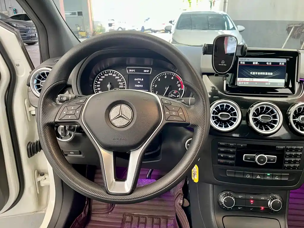 Mercedes-Benz B-Class 2014 — фото 12
