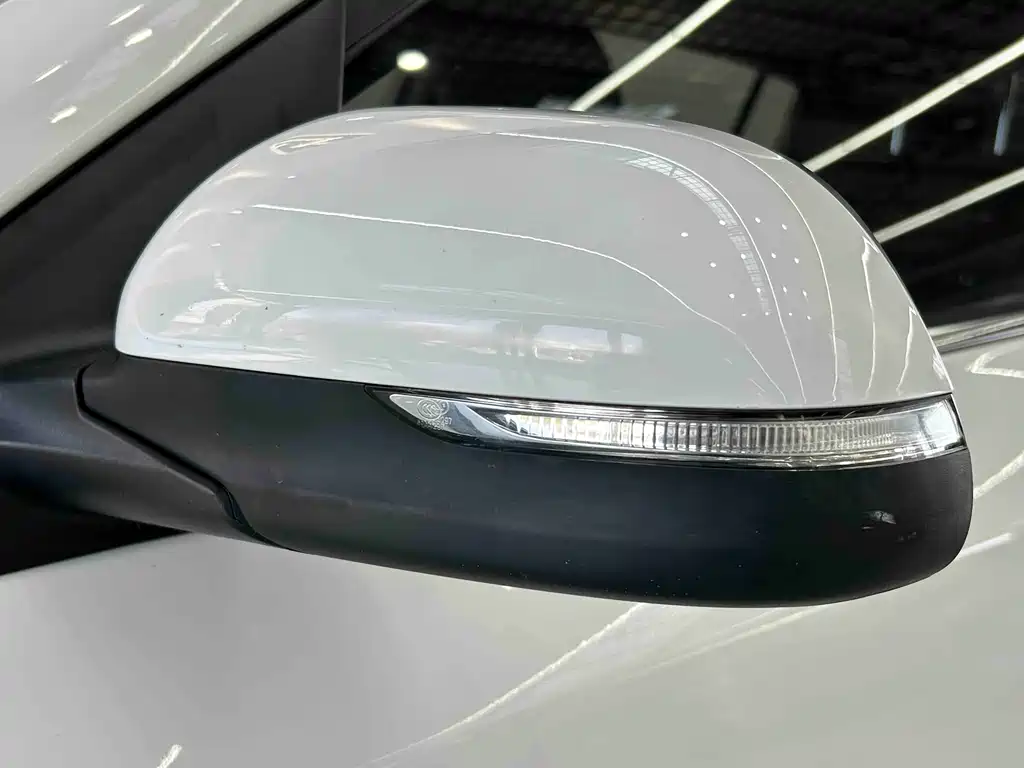 Kia KX Cross 2019 — фото 18