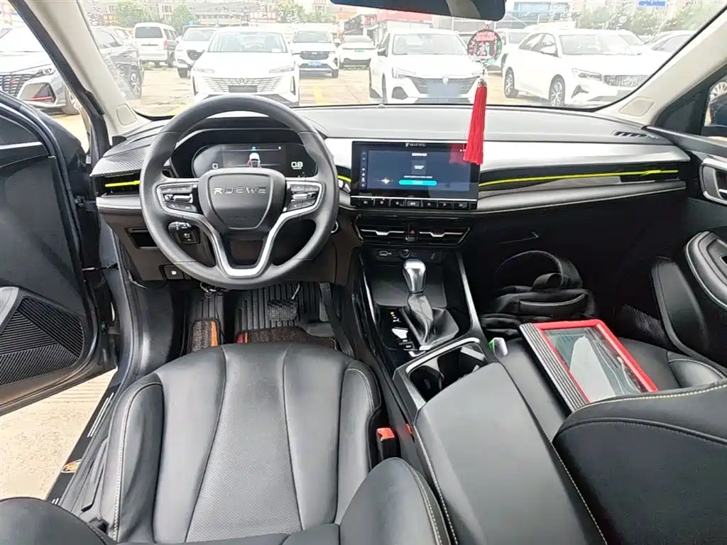 Roewe i5 2022 — фото 10