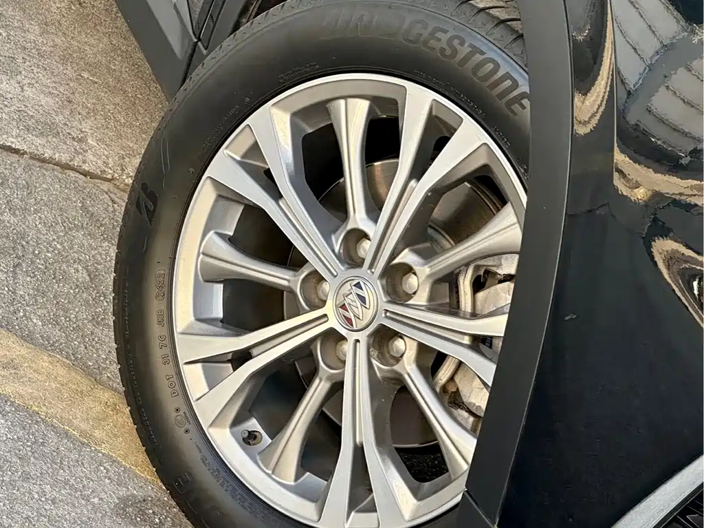 Buick Envision Plus 2022 — фото 16