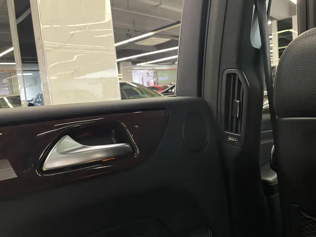 Mercedes-Benz M-Class 2012 — фото 38