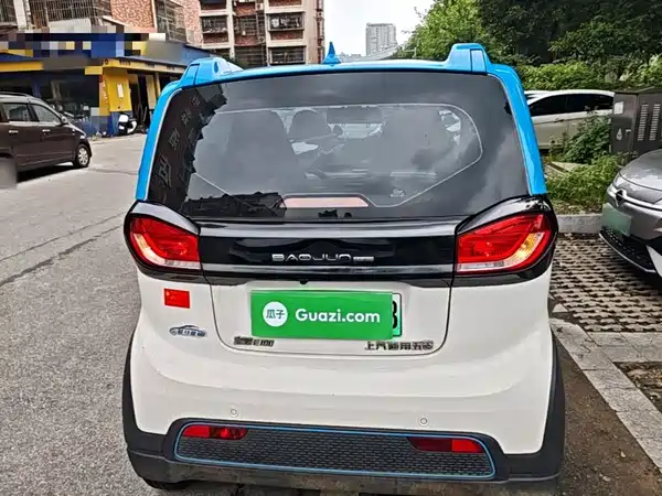 Baojun E100 2020