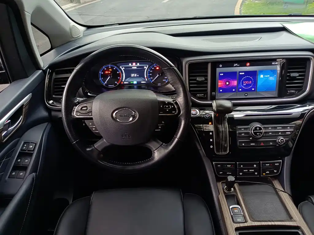 GAC Motor Trumpchi M8 2019 — фото 15