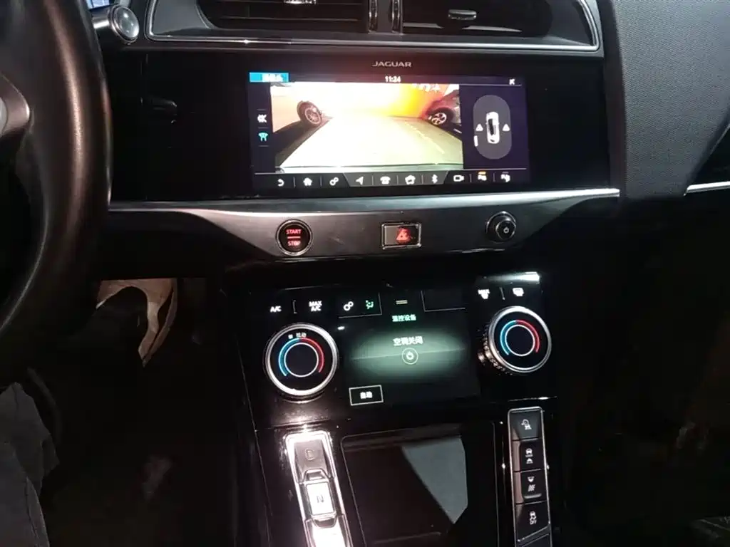 Jaguar I-PACE 2019 — фото 13