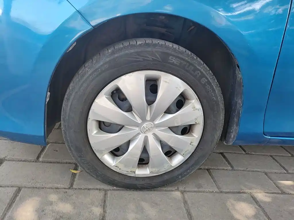 Toyota Yaris L 2019 — фото 23