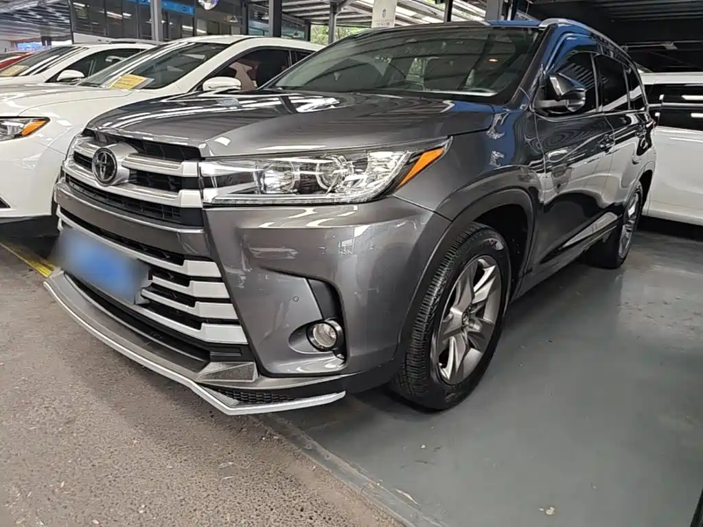 Toyota Highlander 2019 — фото 1