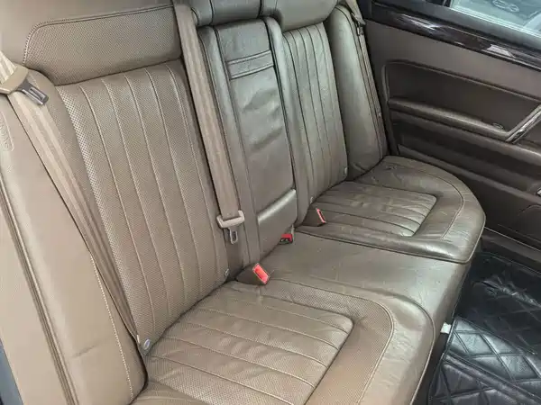 Volkswagen Phaeton 2011
