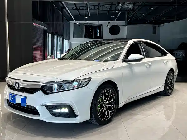Honda Inspire 2021