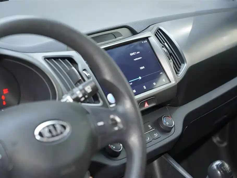 Kia Sportage 2014 — фото 12