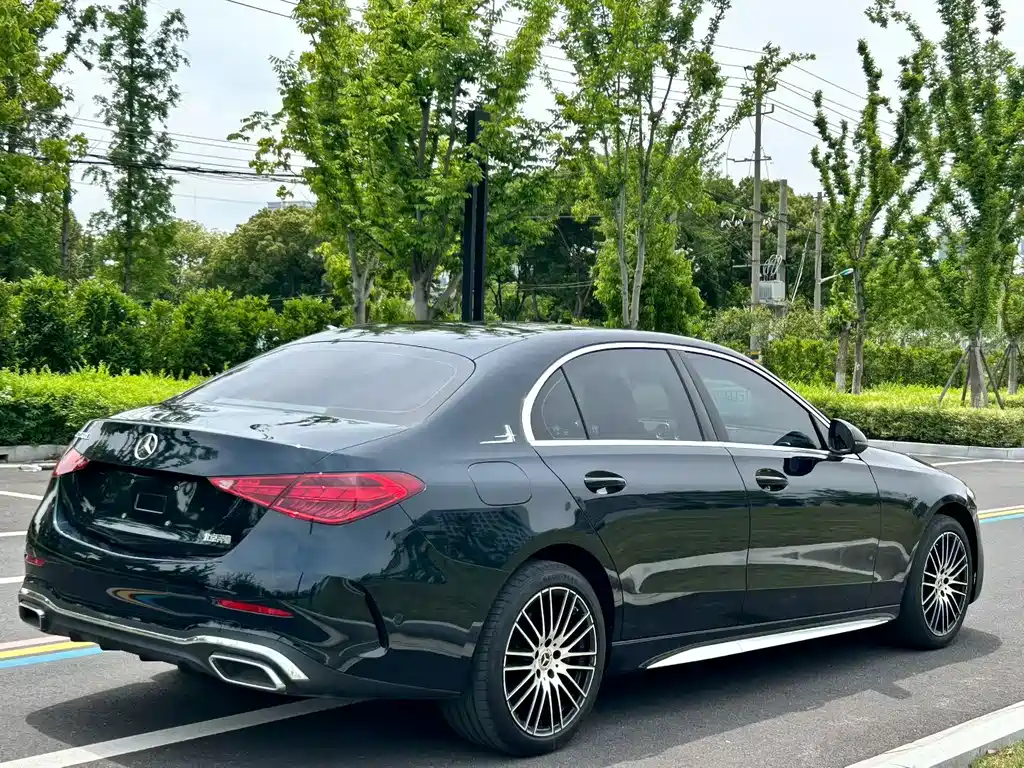 Mercedes-Benz C-Class 2023 — фото 9