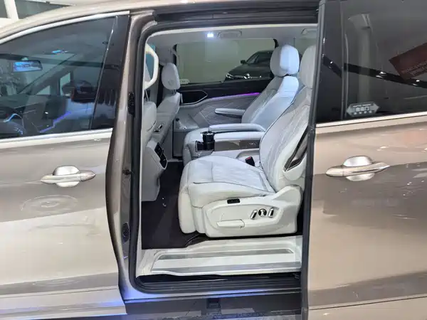 Volkswagen Viloran 2022