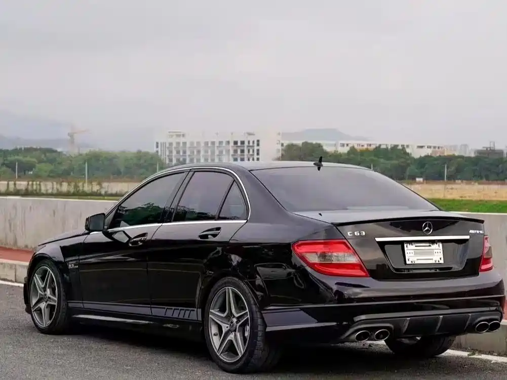 Mercedes-Benz C-Class AMG 2011 — фото 43