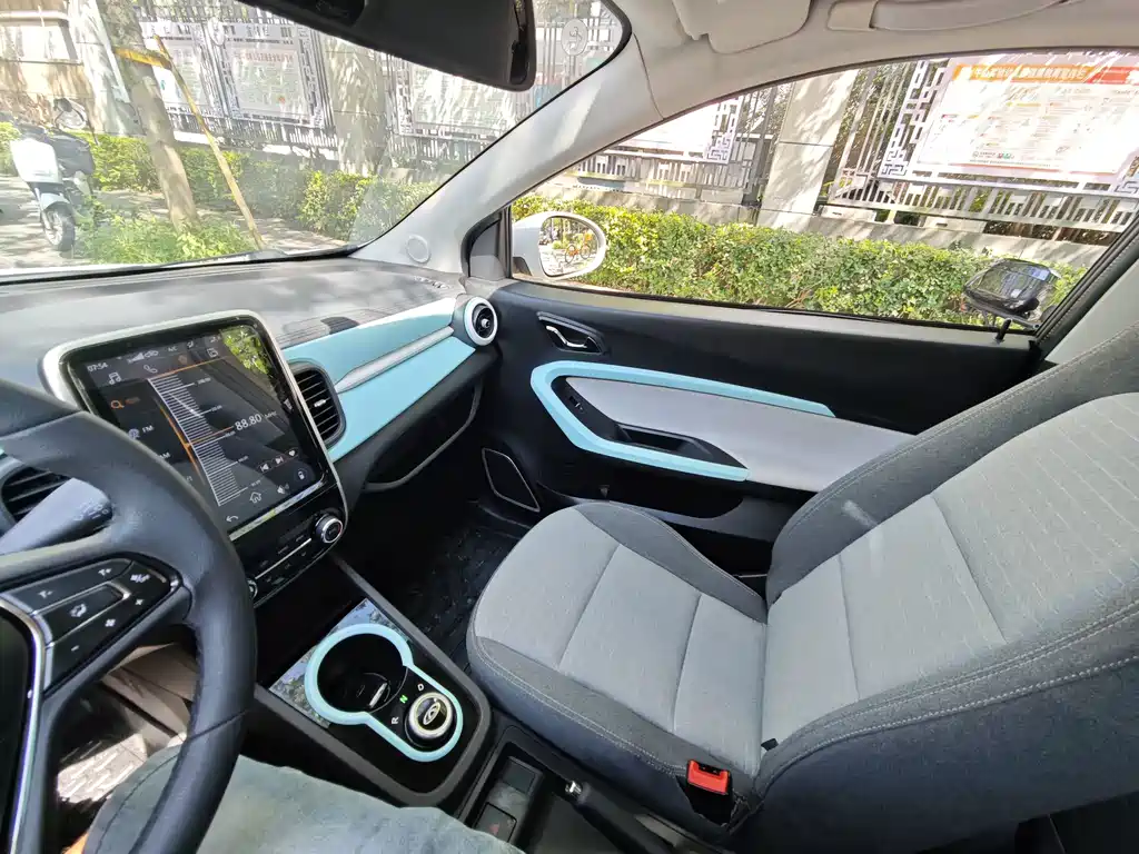 Chery eQ1 2020 — фото 10
