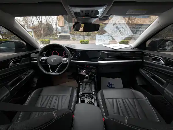 Volkswagen Passat 2023