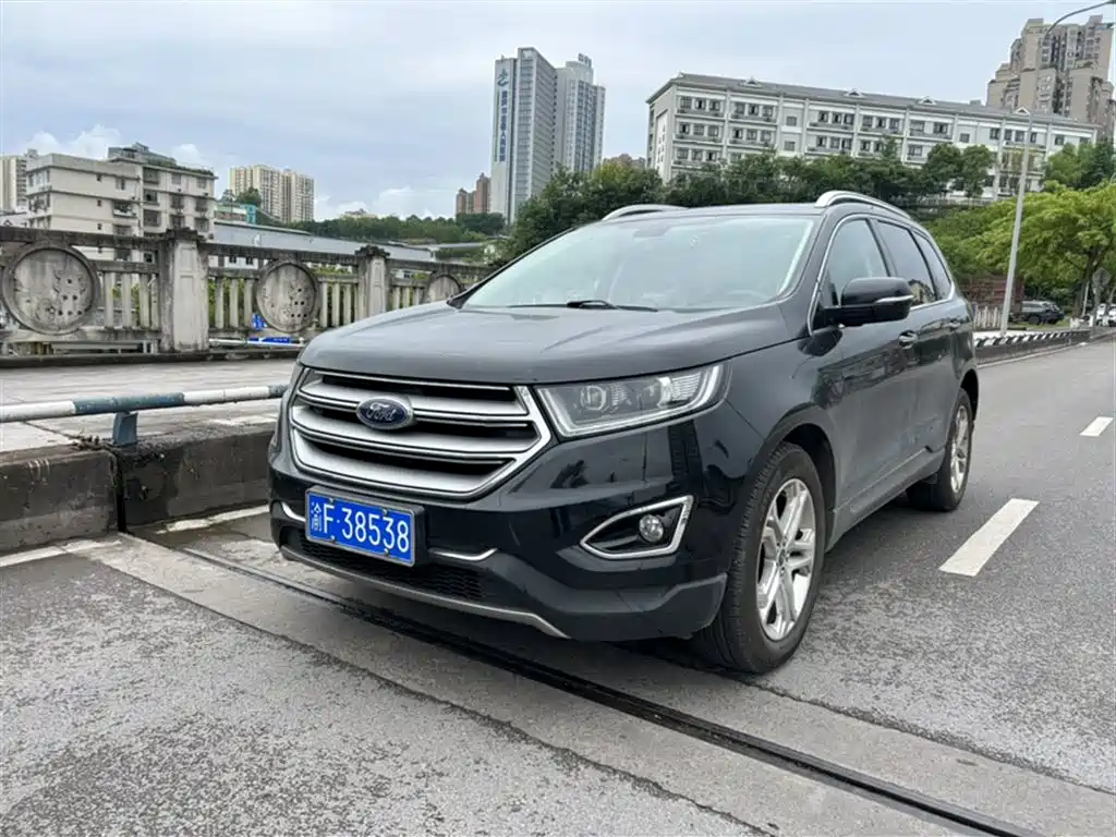 Ford Edge 2018 — фото 2
