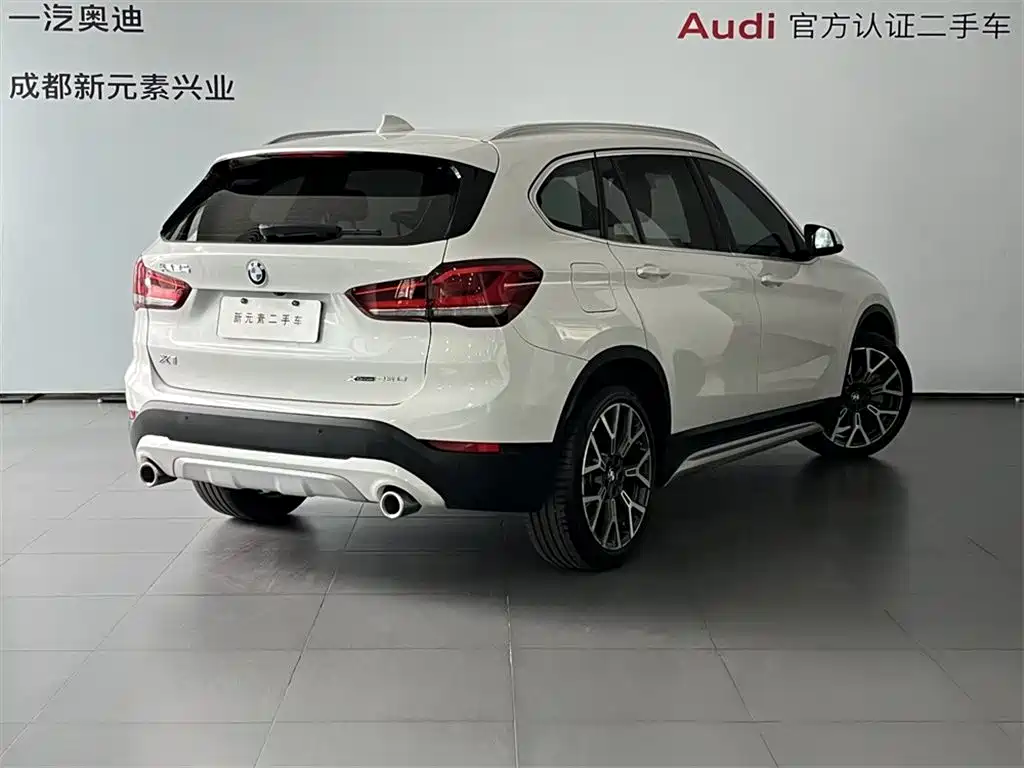 BMW X1 2019 — фото 4