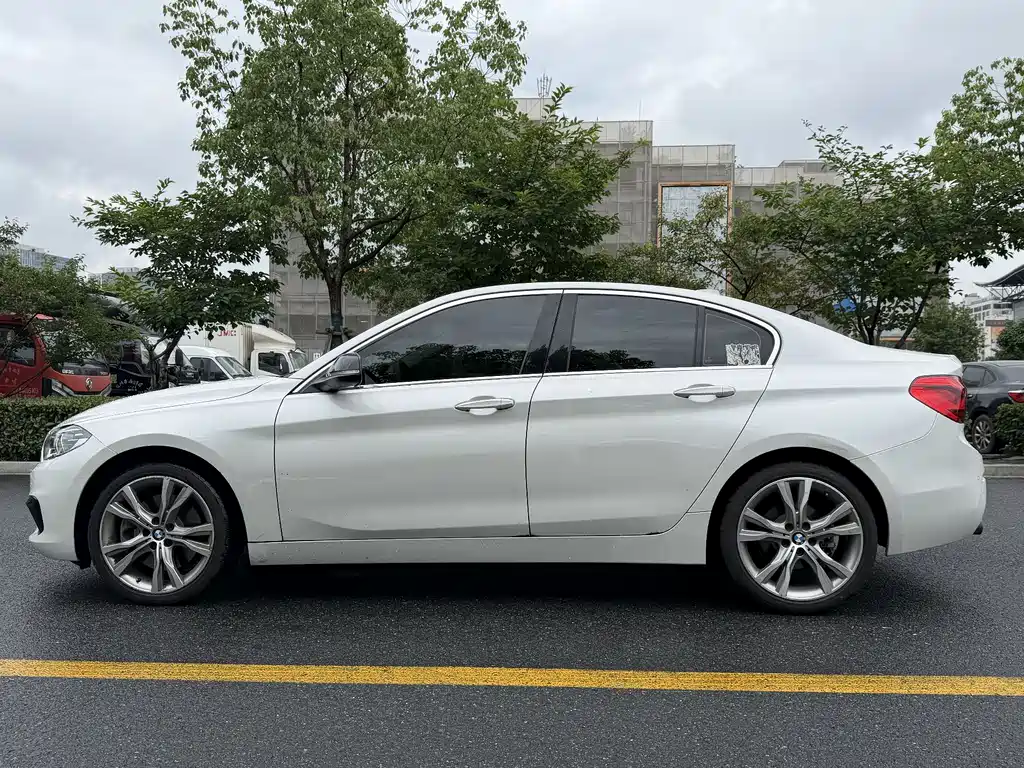 BMW 1 Series 2018