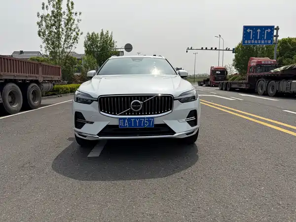 Volvo XC60 2023