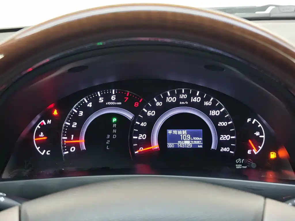 Toyota Camry 2013 — фото 29