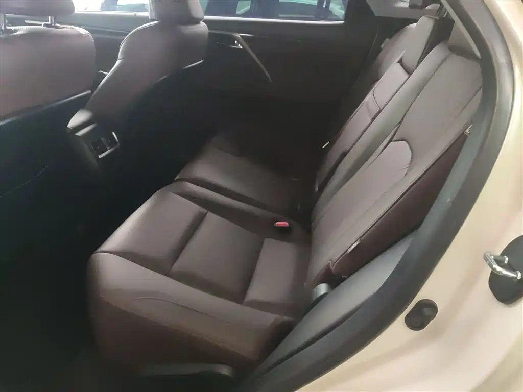 Lexus RX 2022 — фото 17