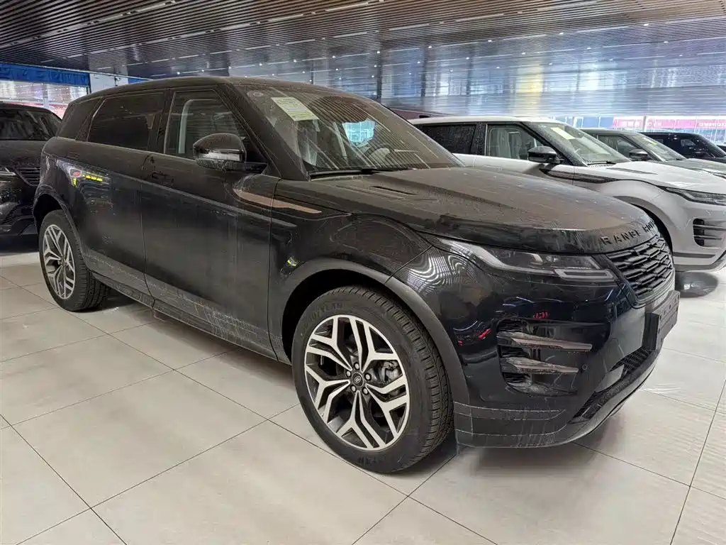 Land Rover Evoque — фото 1