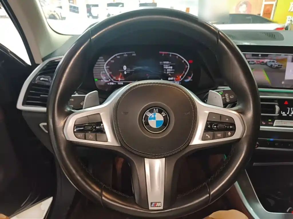 BMW X5 2022 — фото 11