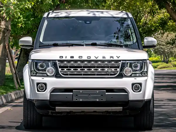 Land Rover Discovery 2016